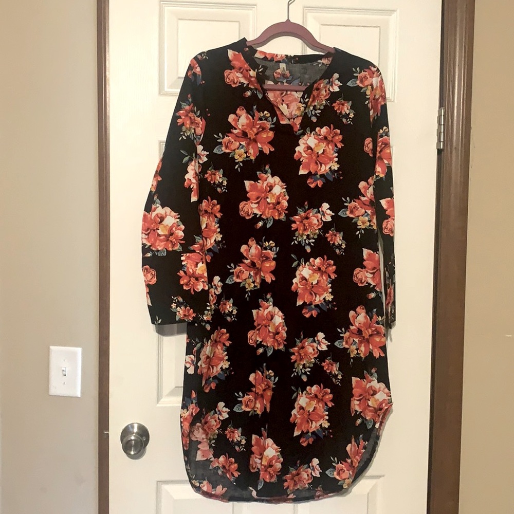 Long floral tunic